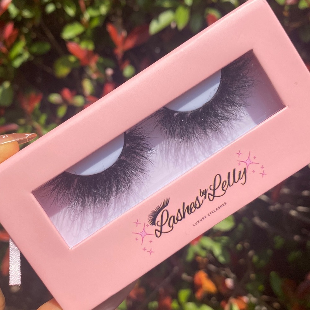 Eyelashes